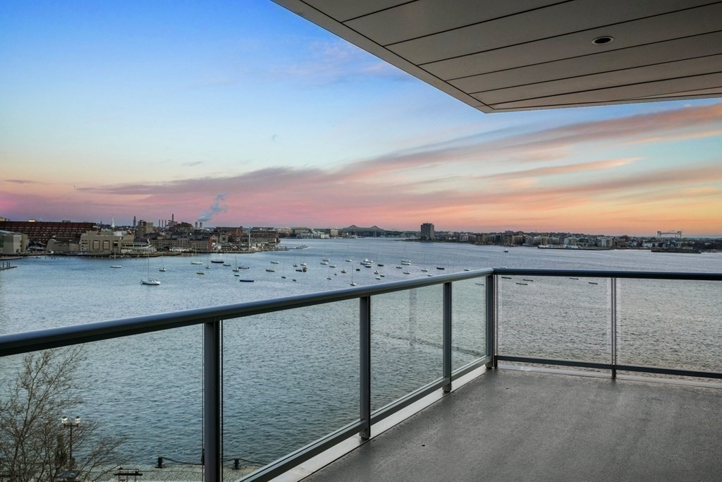 22 Liberty Drive, Unit 7A Boston, MA 02210 - Photo 6 of 31 a view of outdoor space and mountain view