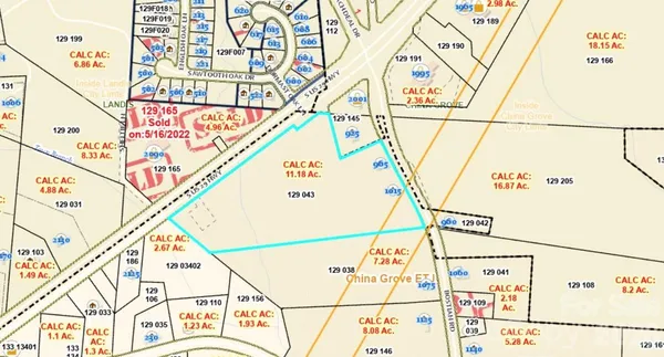 a view of a building with an outdoor space