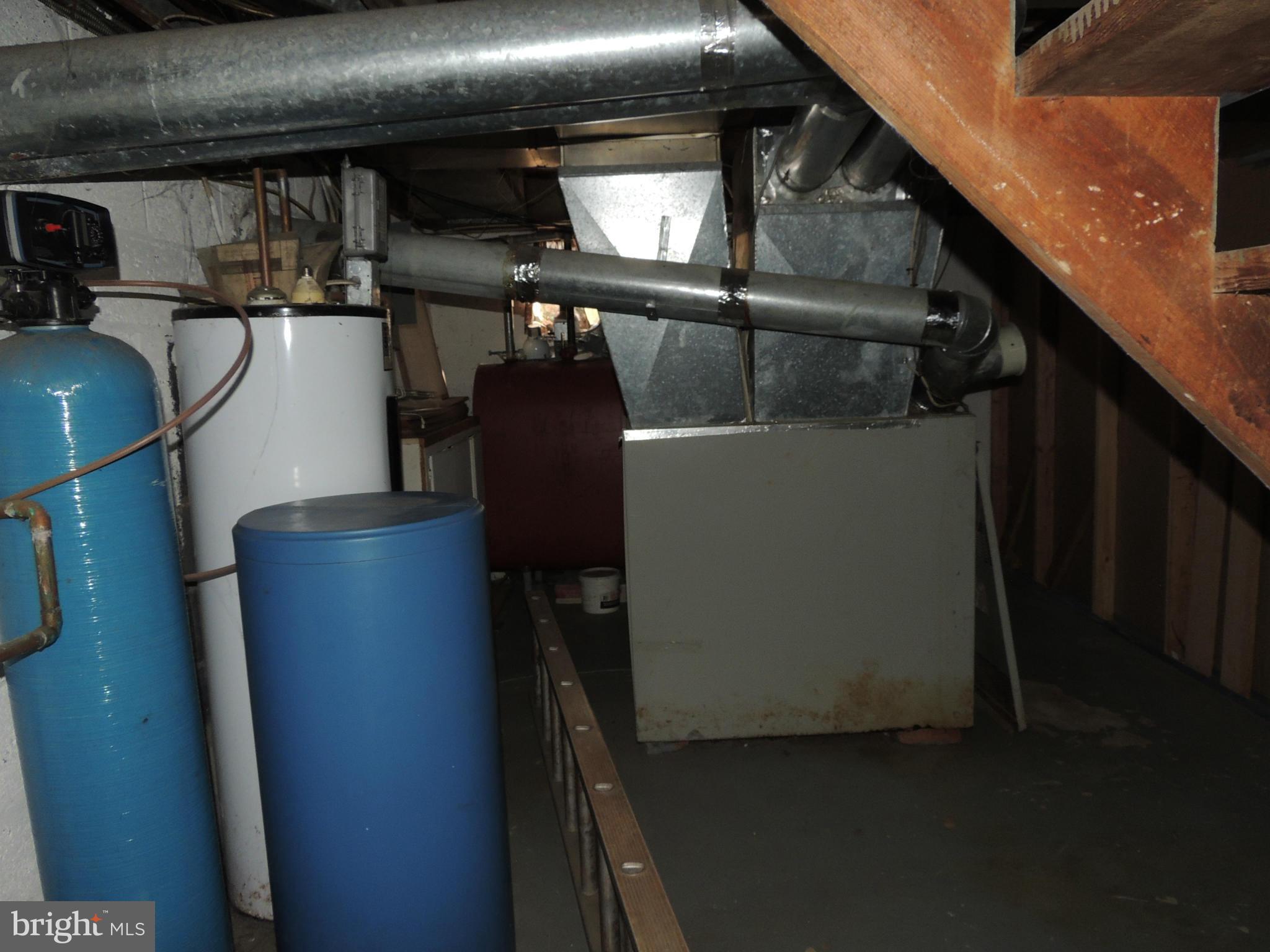 1014 Old Turkey Point Road Edgewater, MD 21037 - Photo 16 of 19 Basement