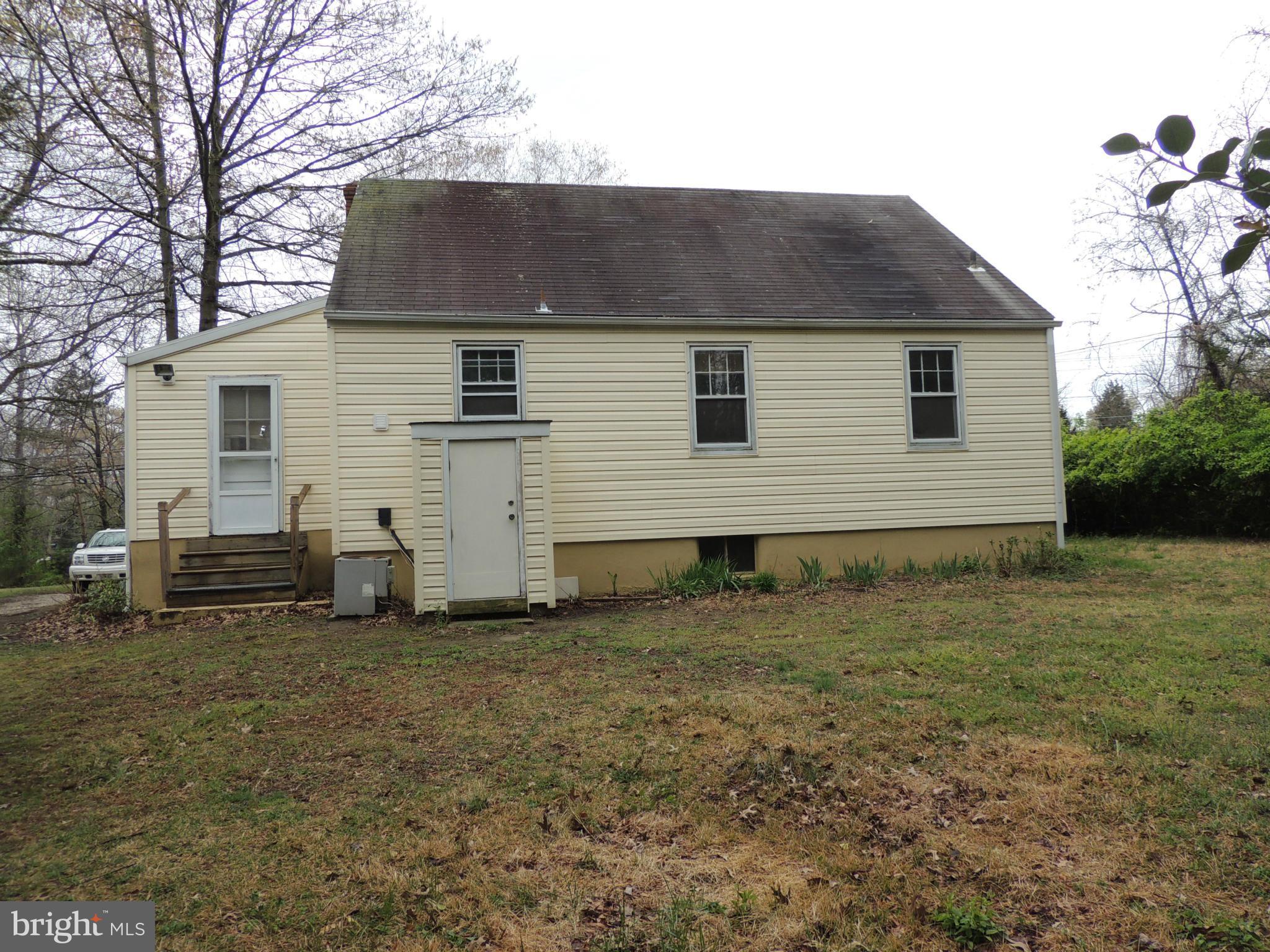 1014 Old Turkey Point Road Edgewater, MD 21037 - Photo 4 of 19 Exterior (General)