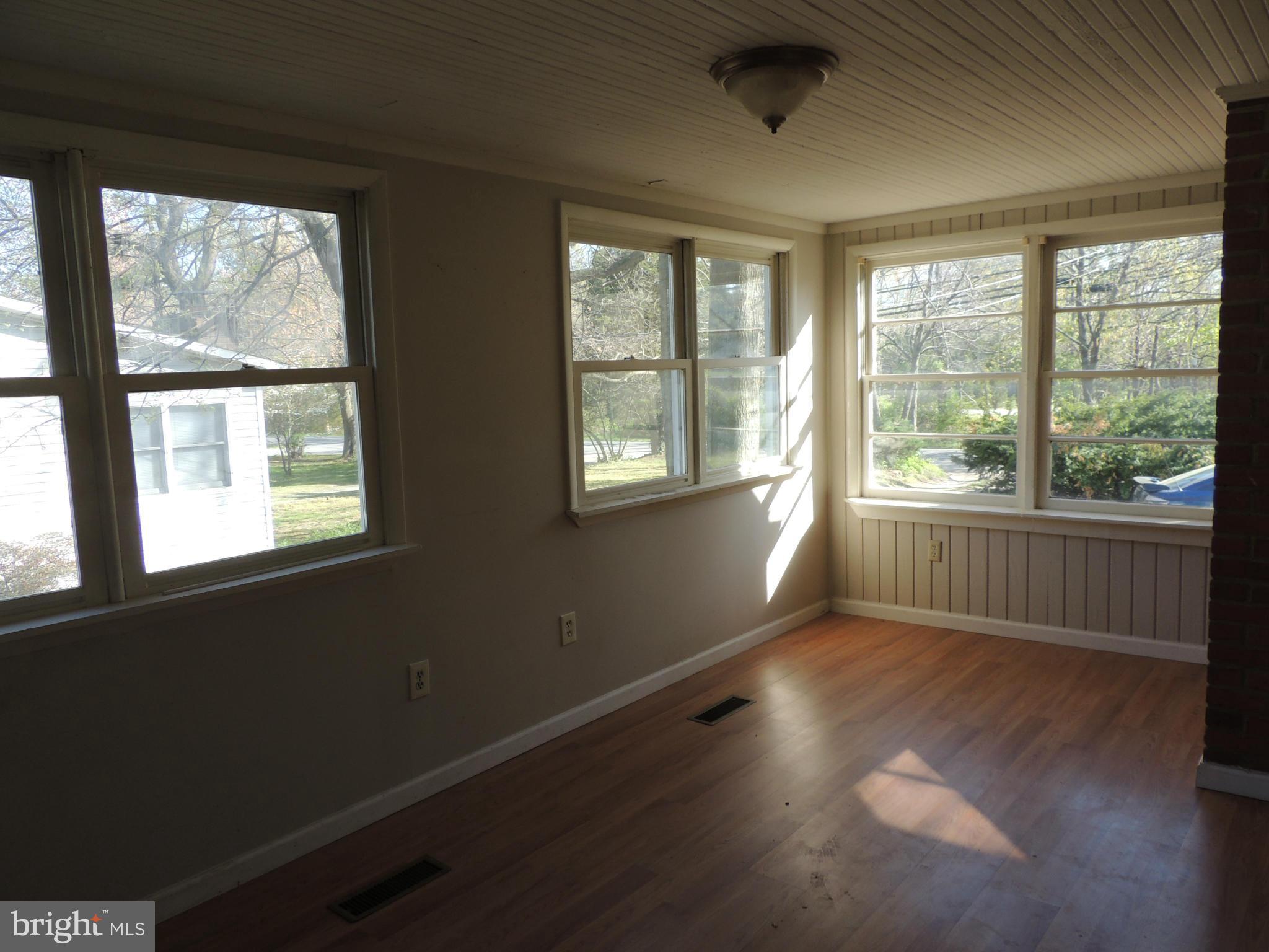 1014 Old Turkey Point Road Edgewater, MD 21037 - Photo 7 of 19 Interior (General)