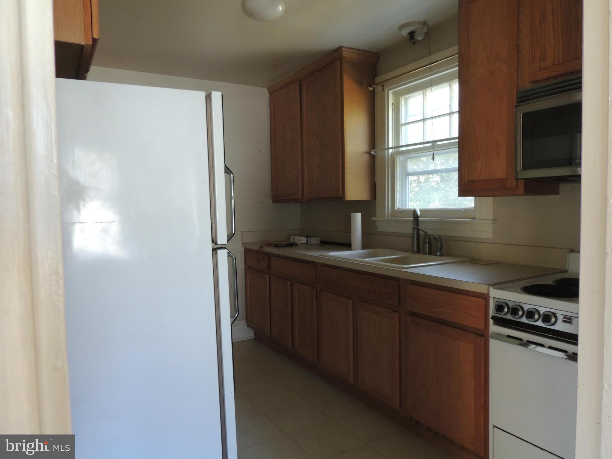 1014 Old Turkey Point Road Edgewater, MD 21037 - Photo 8 of 19 Kitchen