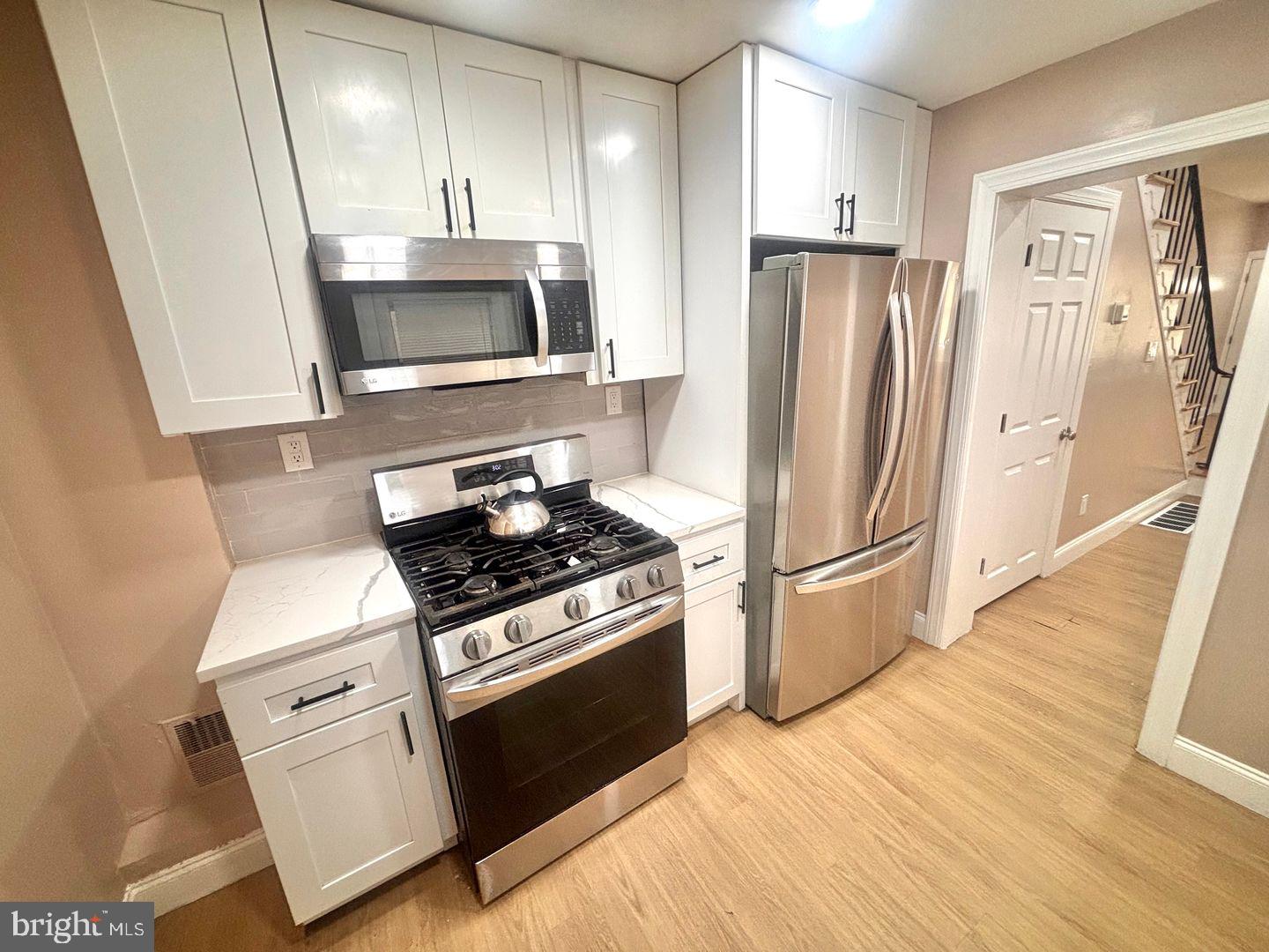 623 Fitzgerald Street Philadelphia, PA 19148 - Photo 7 of 21