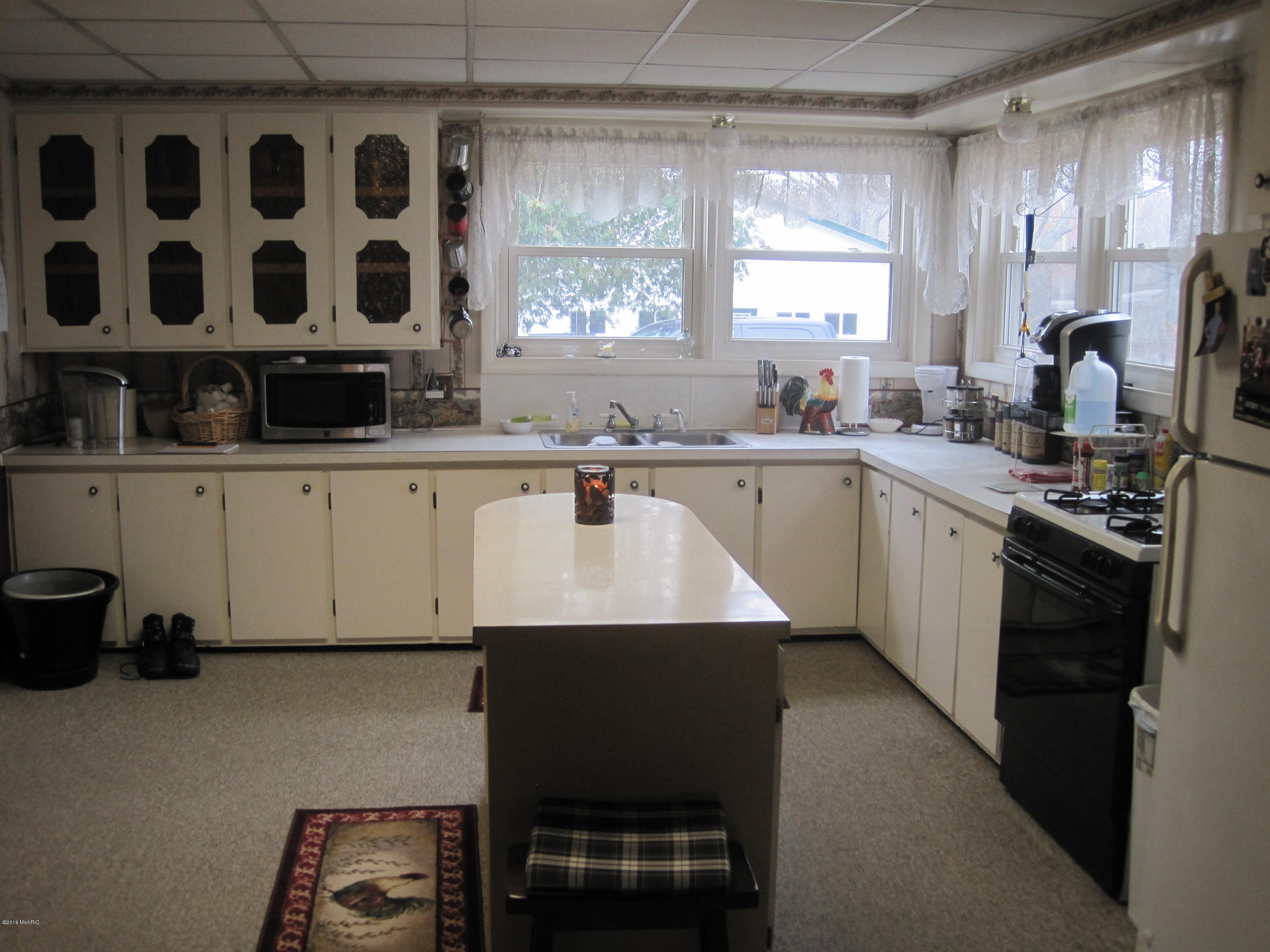 8095 West Cannonsville Road Lakeview, MI 48850 - Photo 4 of 29 IMG_5653