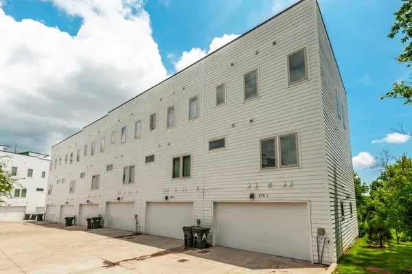 $4,200 | 970 Youngs Lane, Unit A, Nashville, TN 37218