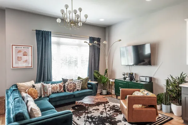 $4,200 | 970 Youngs Lane, Unit A, Nashville, TN 37218