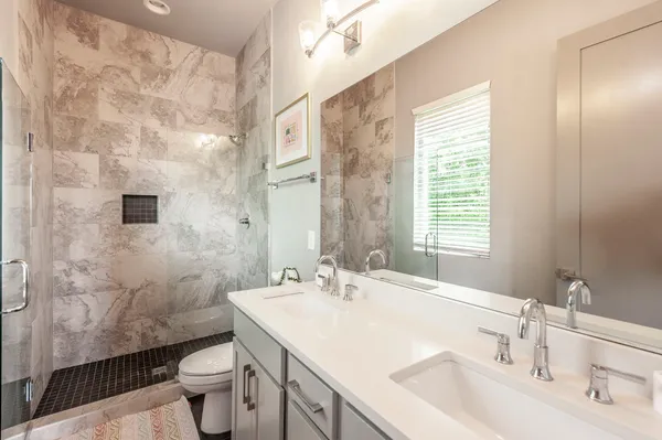 $4,200 | 970 Youngs Lane, Unit A, Nashville, TN 37218