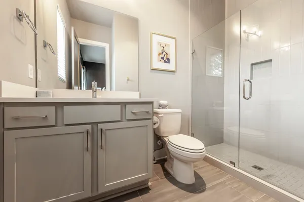 $4,200 | 970 Youngs Lane, Unit A, Nashville, TN 37218