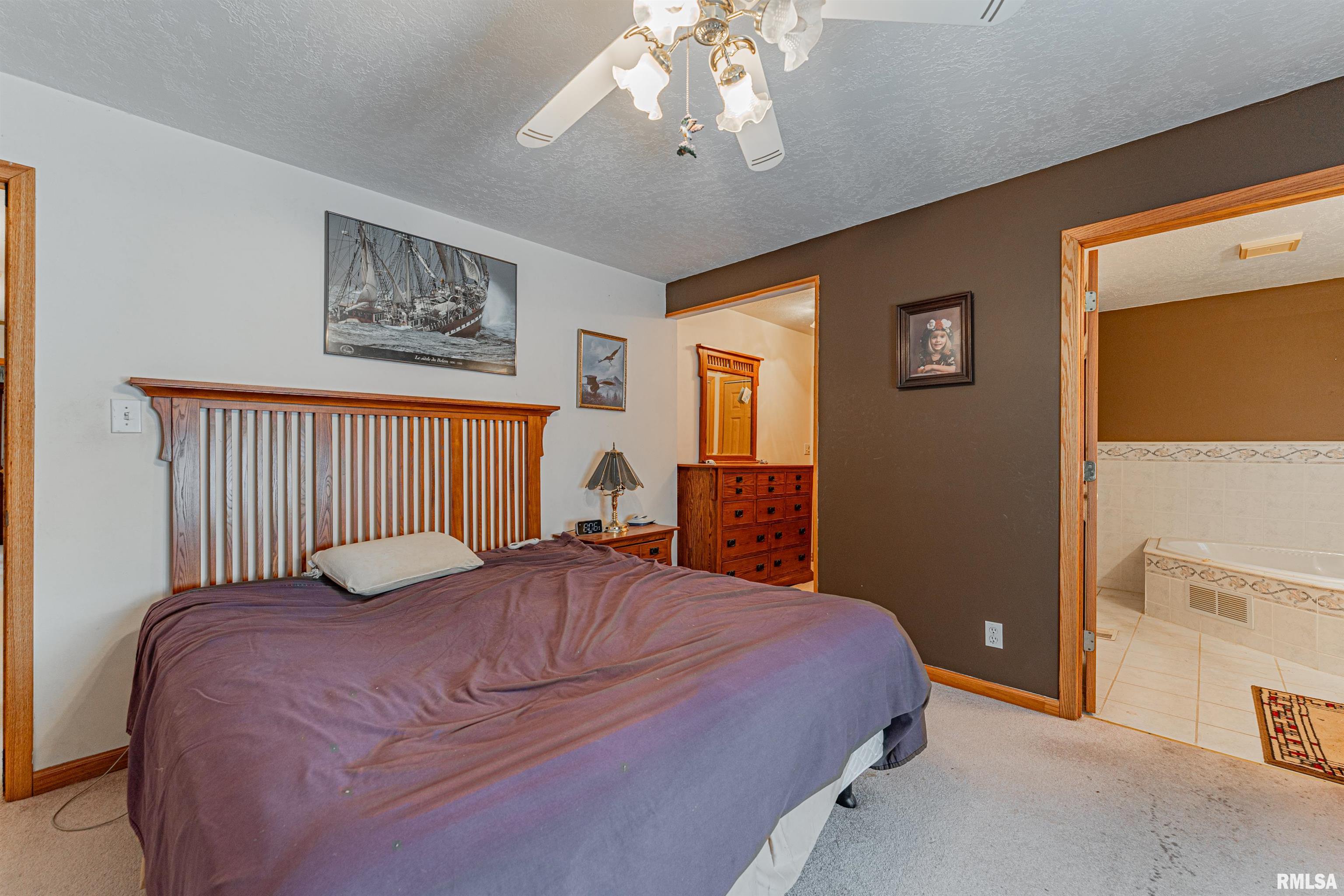 76 Nolen Drive Decatur, IL 62521 - Photo 25 of 40
