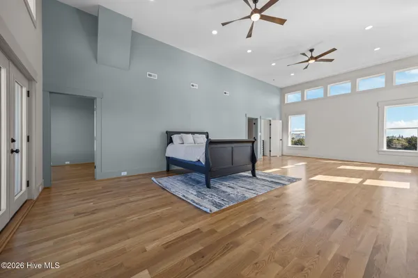 $2,199,900 | 208 Radio Island Road, Morehead City, NC 28516