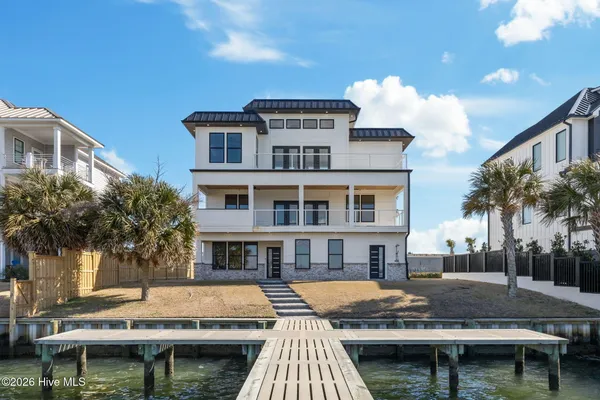 $2,199,900 | 208 Radio Island Road, Morehead City, NC 28516