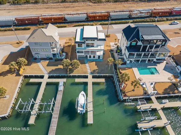$2,199,900 | 208 Radio Island Road, Morehead City, NC 28516