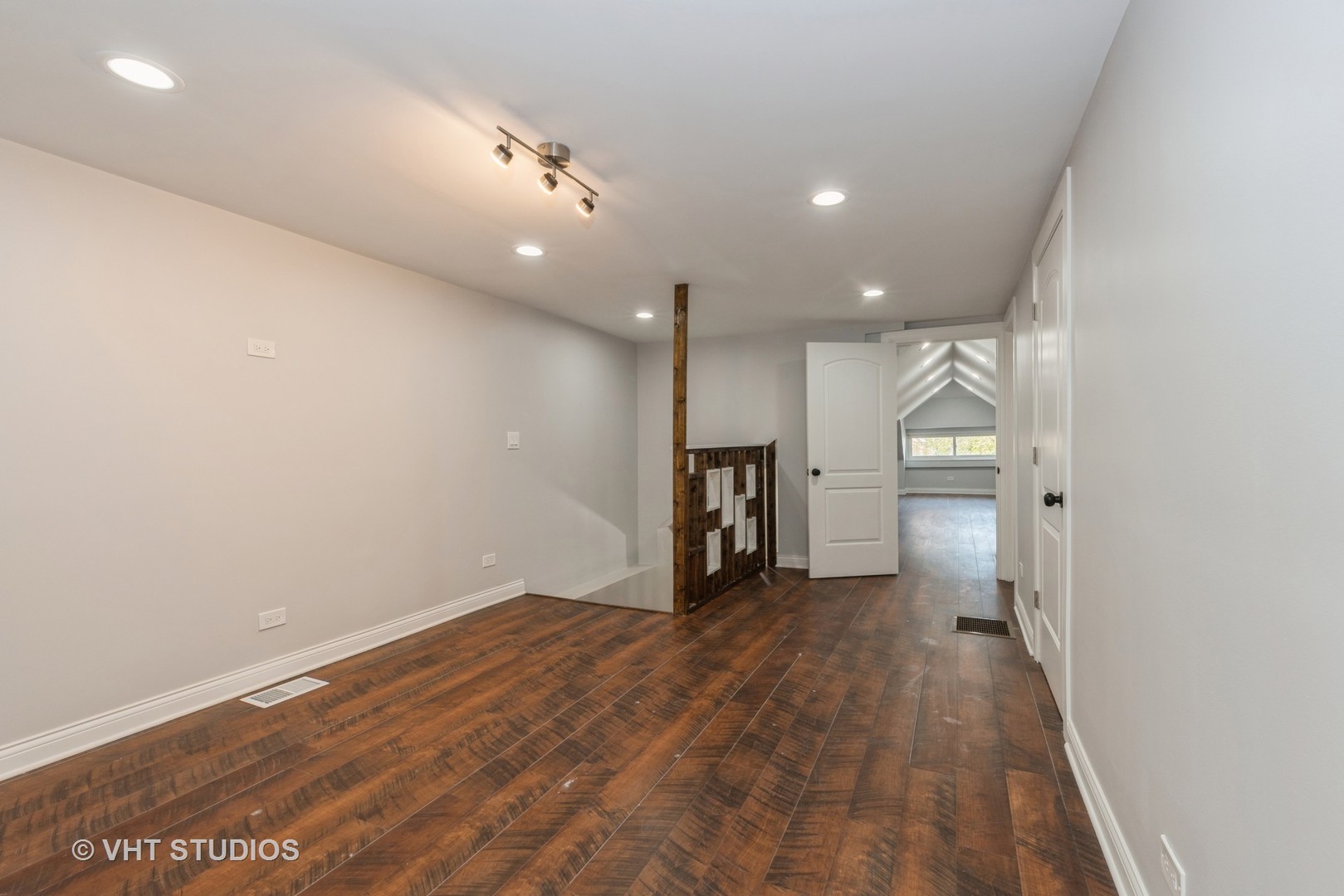 7323 South Morgan Street Chicago, IL 60621 - Photo 9 of 18 Gallery Image 9