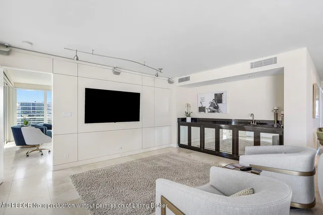 $18,000 | 2600 South Ocean Boulevard, Unit 503W, Palm Beach, FL 33480