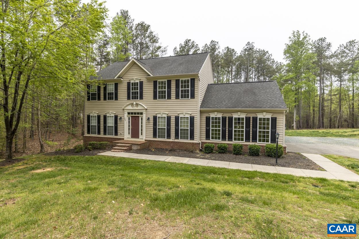 667 Willow Ridge Road Troy, VA 22974 - Photo 3 of 45