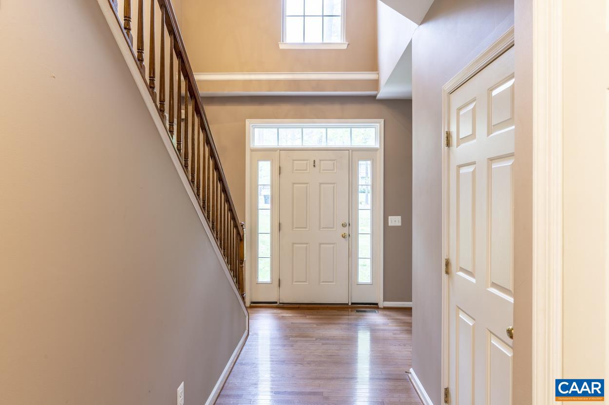 667 Willow Ridge Road Troy, VA 22974 - Photo 10 of 45