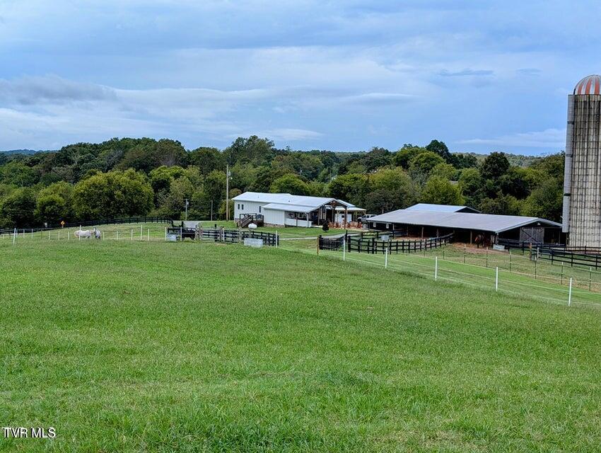 780 Bright Hope Road Greeneville, TN 37743 - Photo 14 of 74 20251006121444255411000000-o