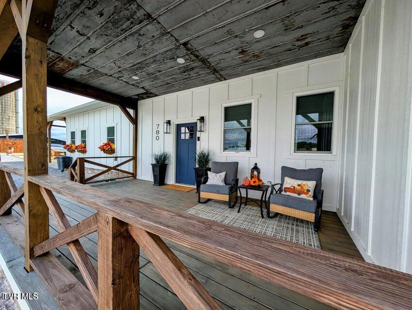 780 Bright Hope Road Greeneville, TN 37743 - Photo 9 of 74 20251006121425215655000000-o