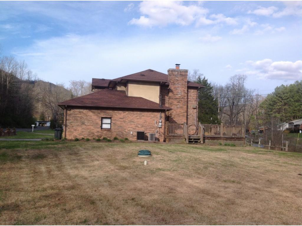 4820 Back Valley Road Big Stone Gap, VA 24219 - Photo 2 of 22 Photo 2