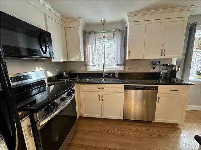 $469,000 | 134 Blue Hill Drive, Warwick, RI 02886