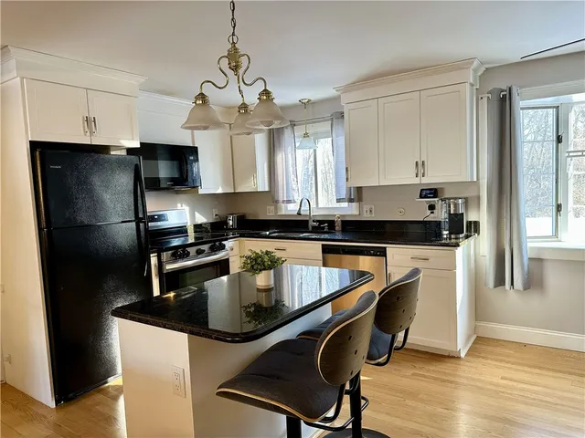 $469,000 | 134 Blue Hill Drive, Warwick, RI 02886