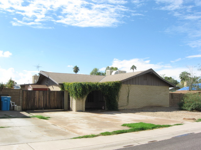 3333 West Gary Road Phoenix, AZ 85029 - Photo 2 of 2 Side