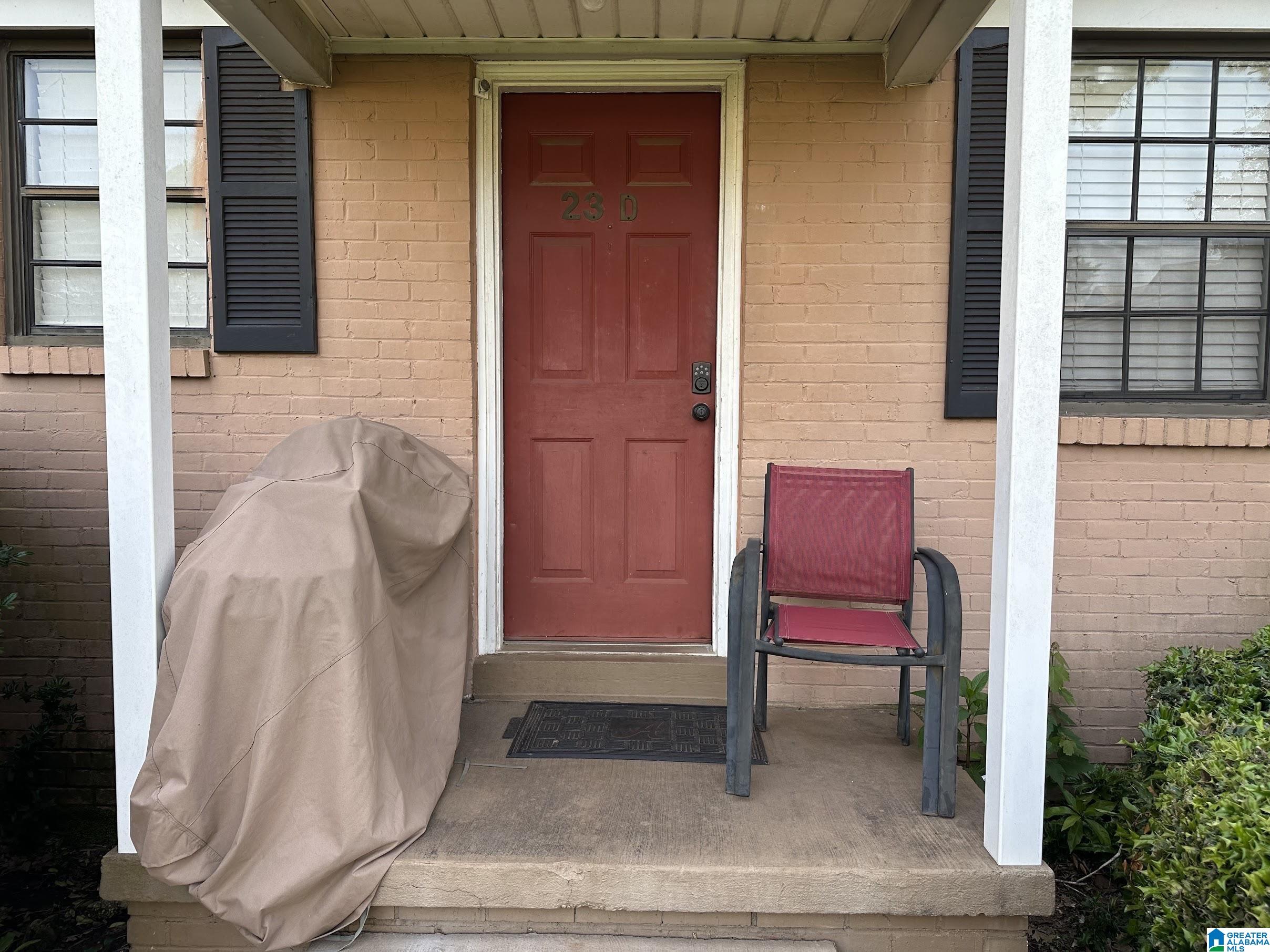 901 Hargrove Road, Unit 23D Tuscaloosa, AL 35401 - Photo 3 of 20