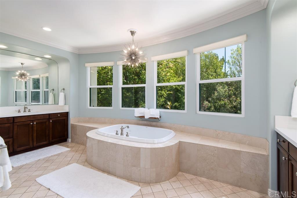 5475 Valerio Trail San Diego, CA 92130 - Photo 15 of 25