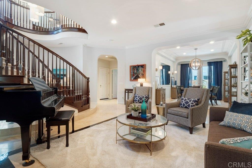 5475 Valerio Trail San Diego, CA 92130 - Photo 4 of 25