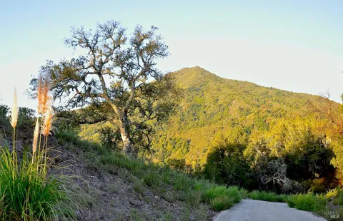 $19,000,000 | 128 Ridgecrest Road, Kentfield, CA 94904