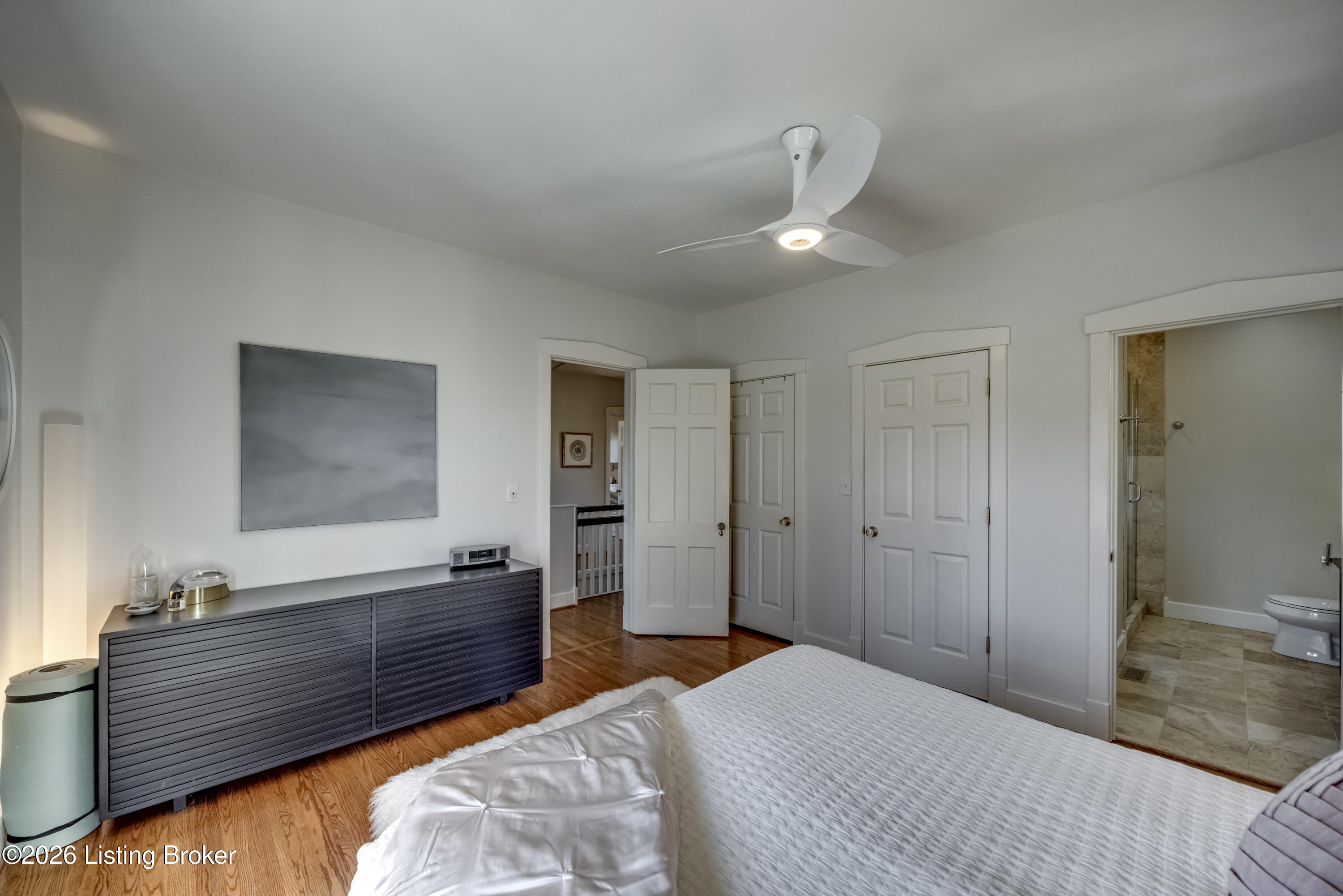 2207 Edgehill Road Louisville, KY 40205 - Photo 30 of 82 2Y0A2378-A
