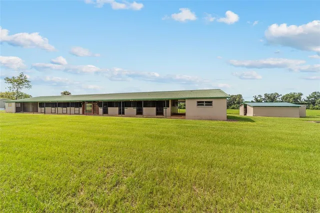 $2,499,000 | 17176 North US Highway 441, Reddick, FL 32686