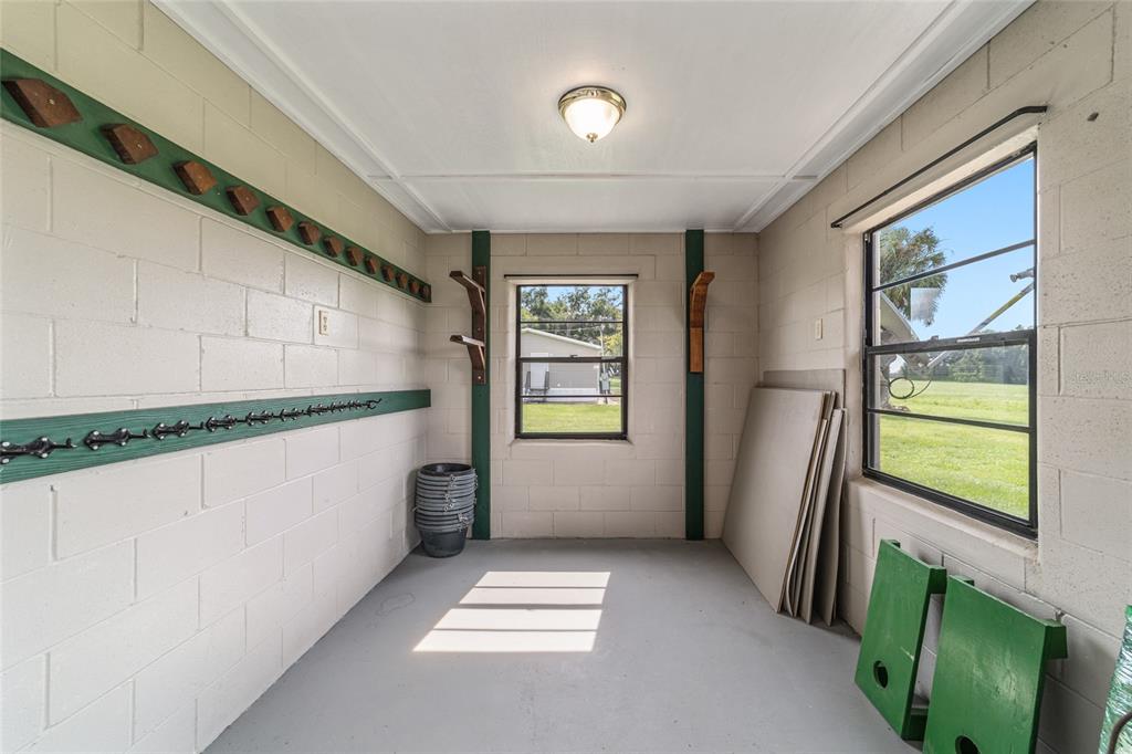 17176 North US Highway 441 Reddick, FL 32686 - Photo 36 of 42