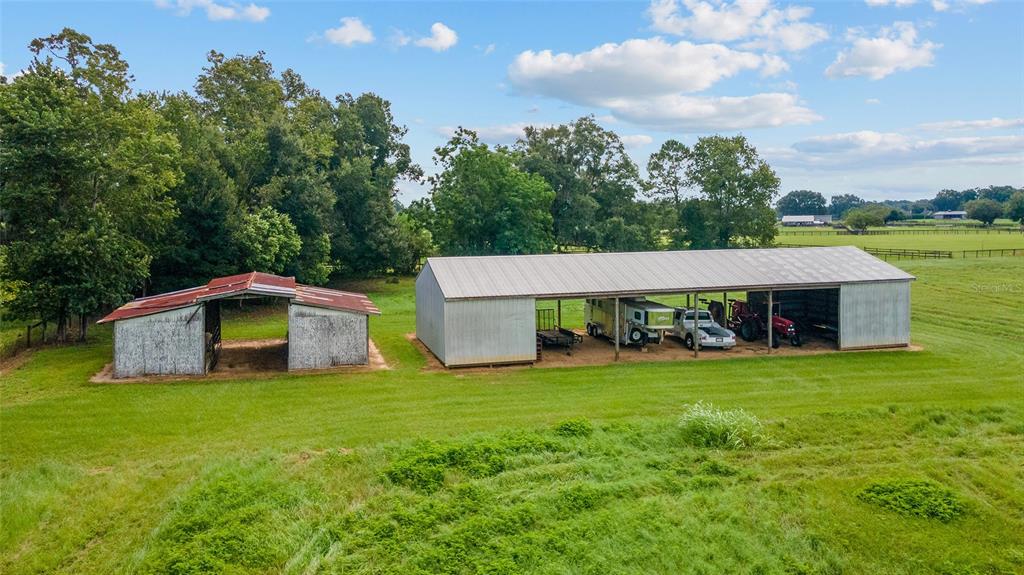 17176 North US Highway 441 Reddick, FL 32686 - Photo 8 of 42