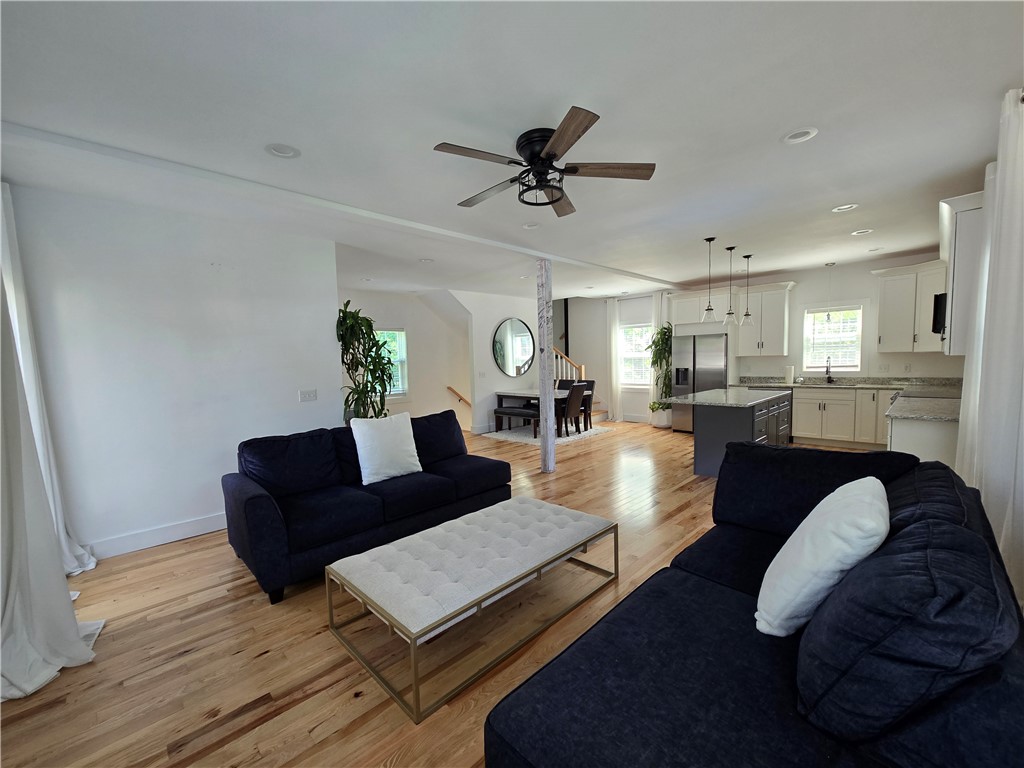 1284 Boston Neck Road Saunderstown, RI 02874 - Photo 20 of 24