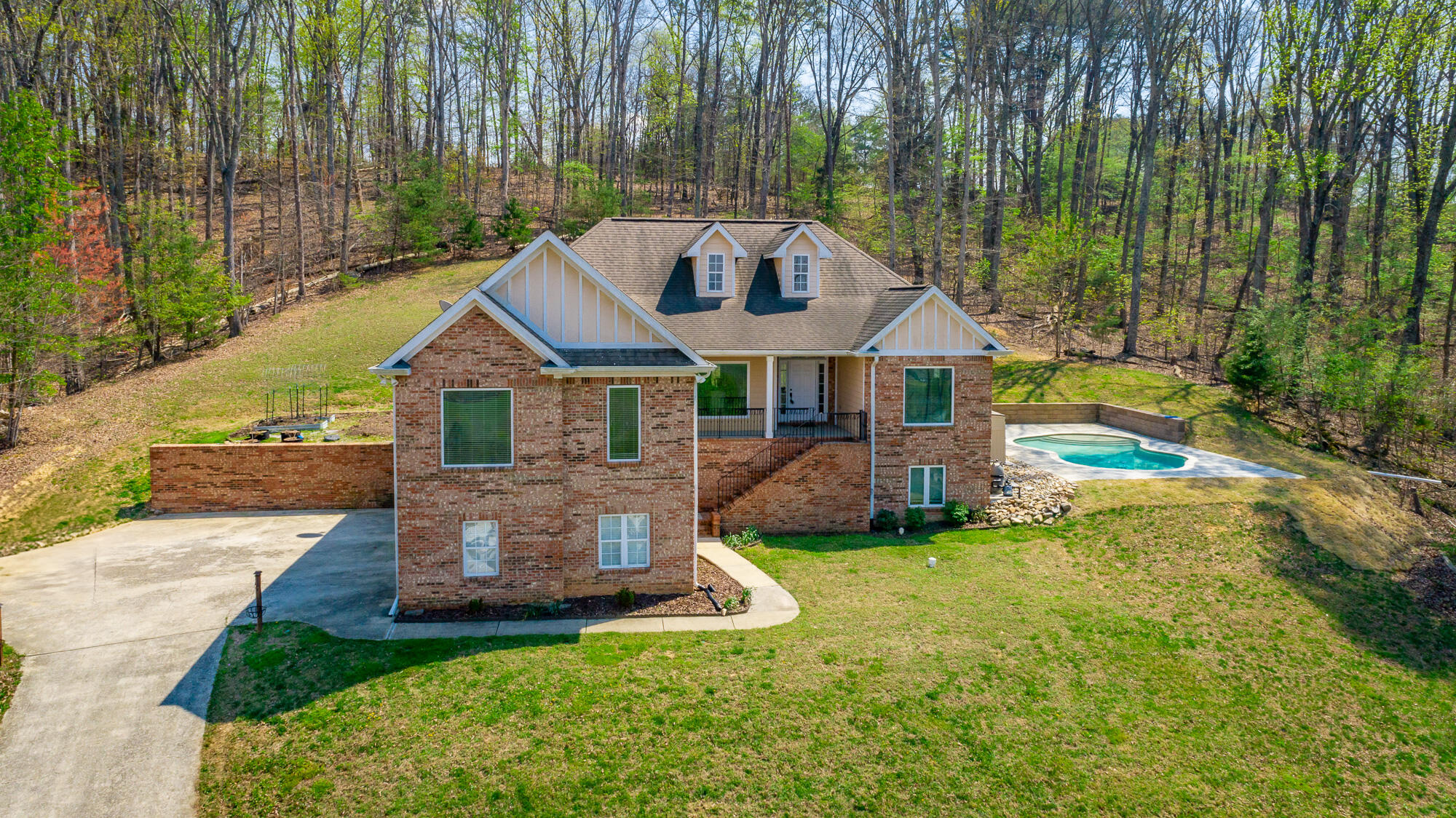 9768 Caseview Drive Harrison, TN 37341 - Photo 12 of 96 9768 Caseview Drive HD-165