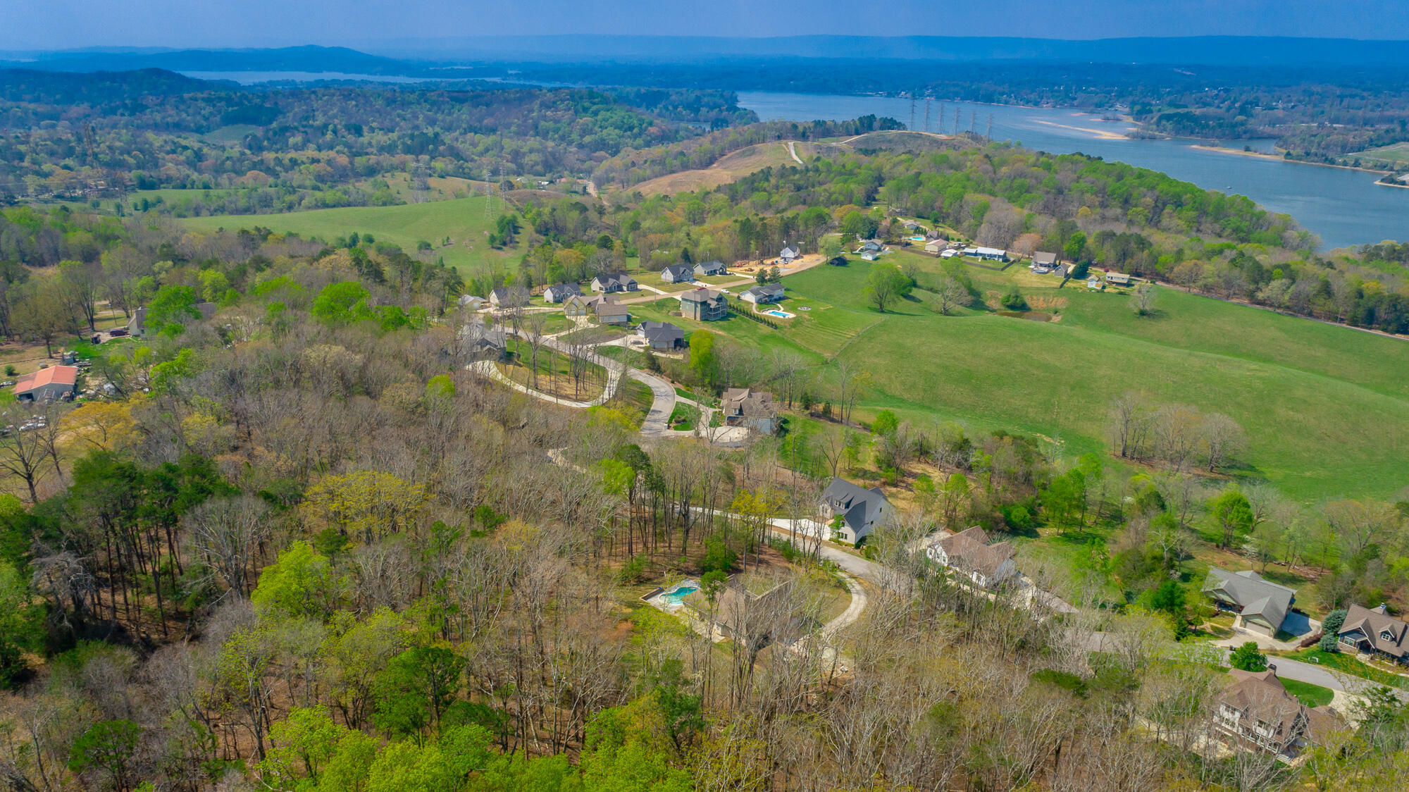 9768 Caseview Drive Harrison, TN 37341 - Photo 7 of 96 9768 Caseview Drive HD-147