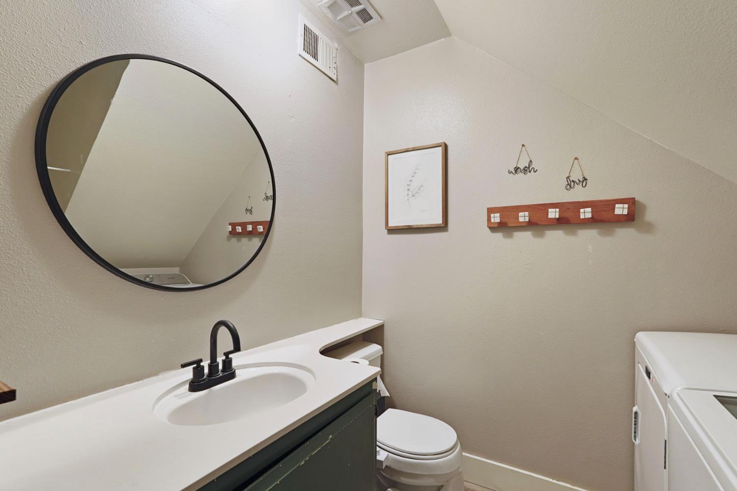 1817 Douglas Road Stockton, CA 95207 - Photo 13 of 30