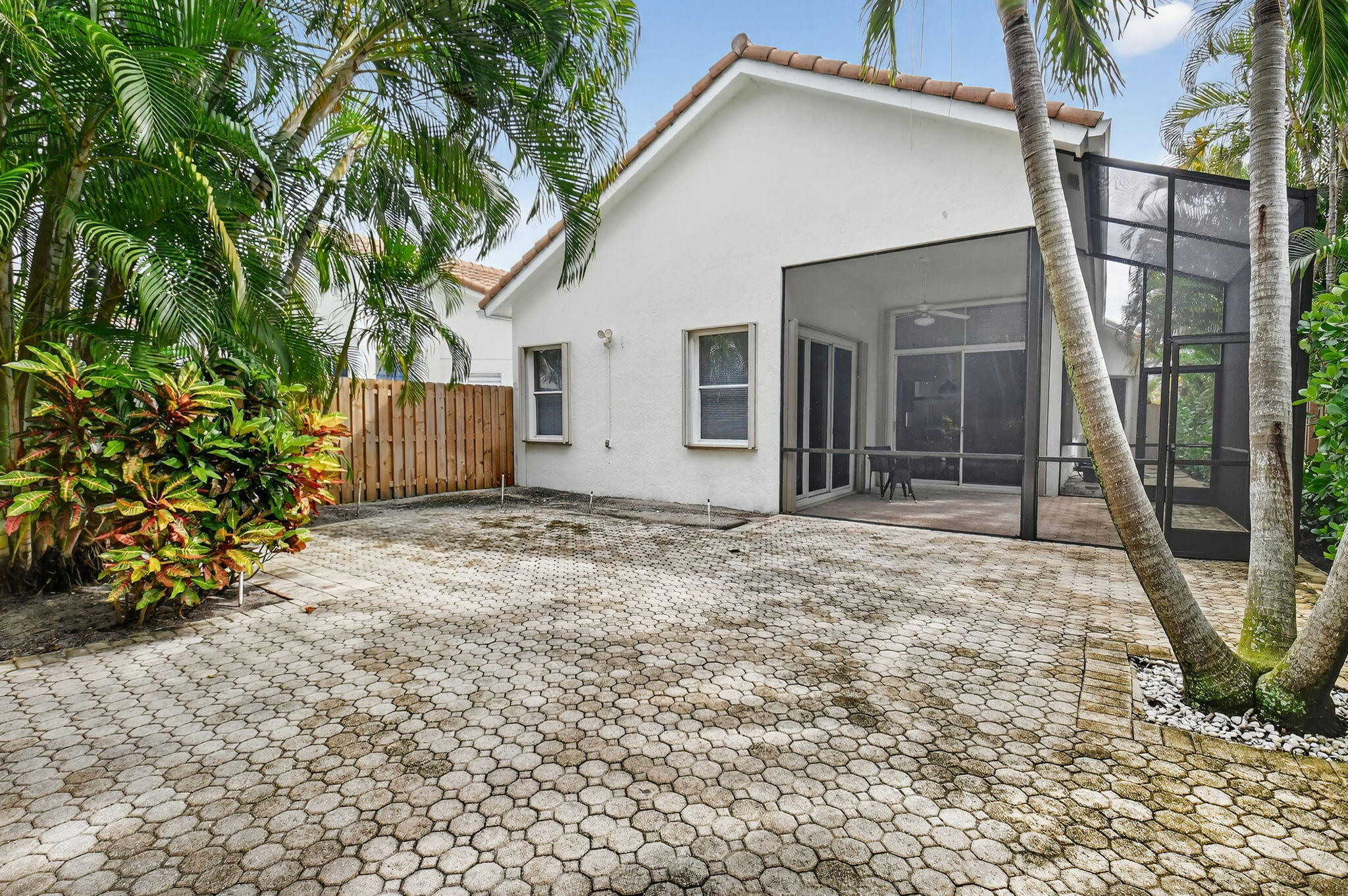 6623 Northwest 25th Avenue Boca Raton, FL 33496 - Photo 33 of 51 35-web-or-mls-033_DSC_7301