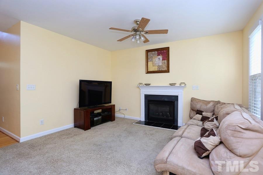 1405 Haventree Road Durham, NC 27713 - Photo 8 of 25 Gallery Image 8