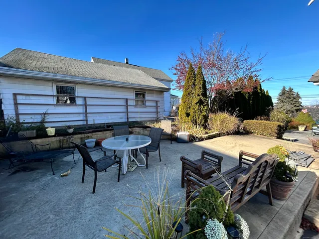 $1,775 | 103 Cove Street, Unit 2, New Haven, CT 06512