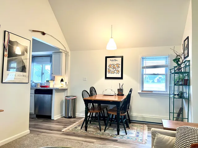 $1,775 | 103 Cove Street, Unit 2, New Haven, CT 06512