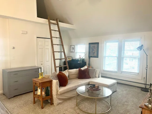 $1,775 | 103 Cove Street, Unit 2, New Haven, CT 06512