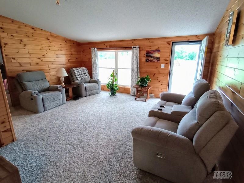 1245 Chappel Valley Road Gladwin, MI 48624 - Photo 5 of 31