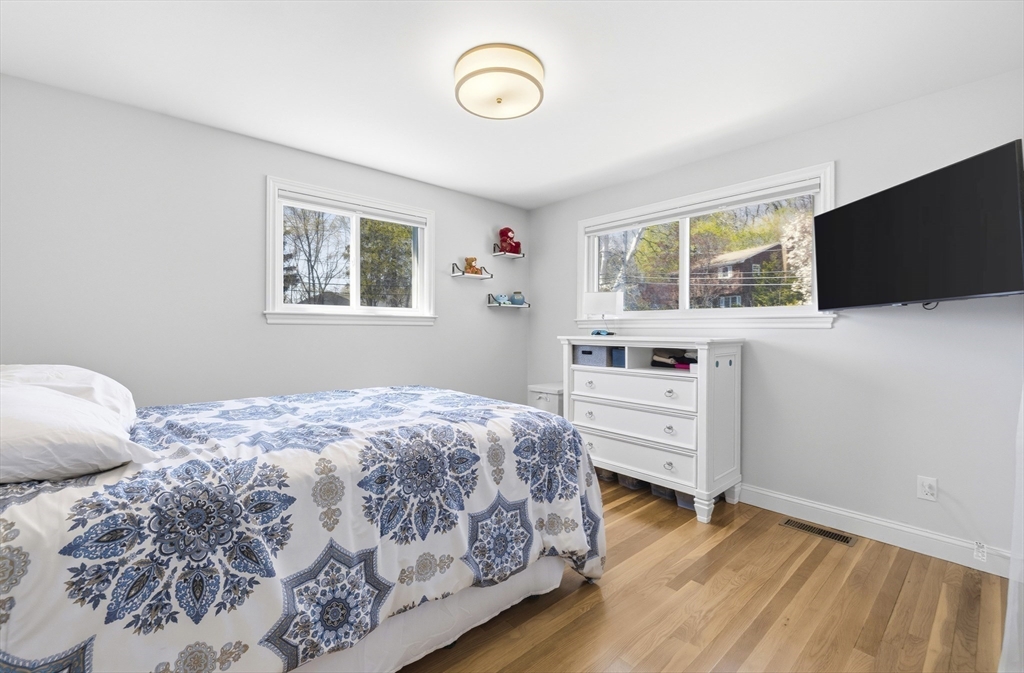 22 Mountain Road Burlington, MA 01803 - Photo 14 of 23 Gallery Image 14