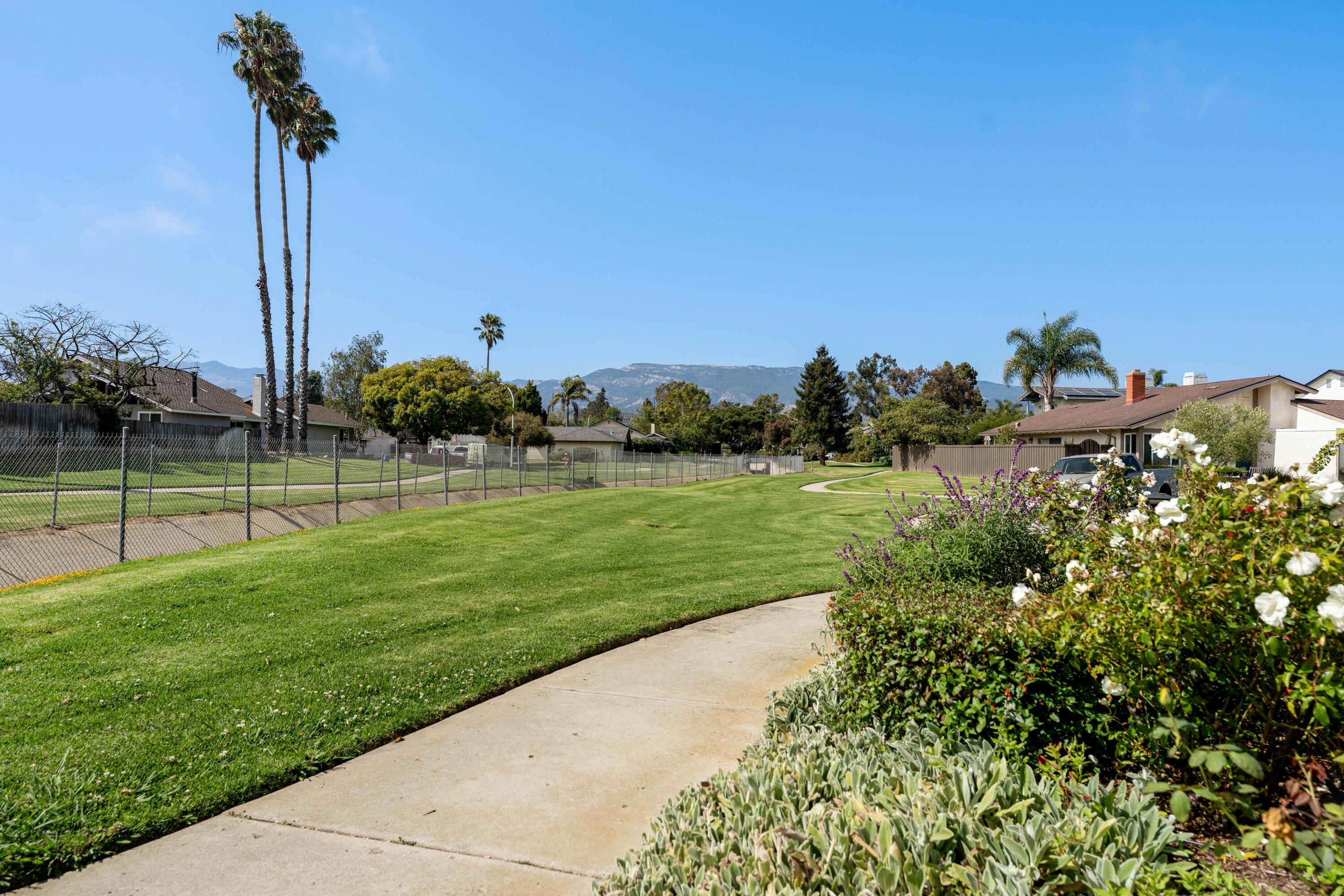 7286 Georgetown Road Goleta, CA 93117 - Photo 40 of 50 Community greenbelt - 7286 Georgetown