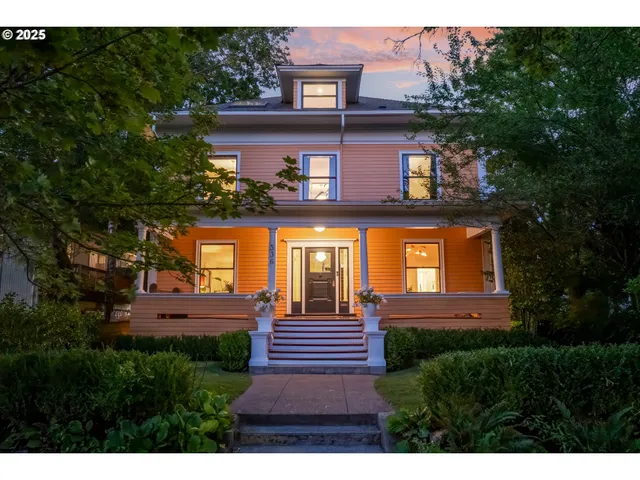 $1,695,000 | 536 Southeast 17th Avenue, Portland, OR 97214