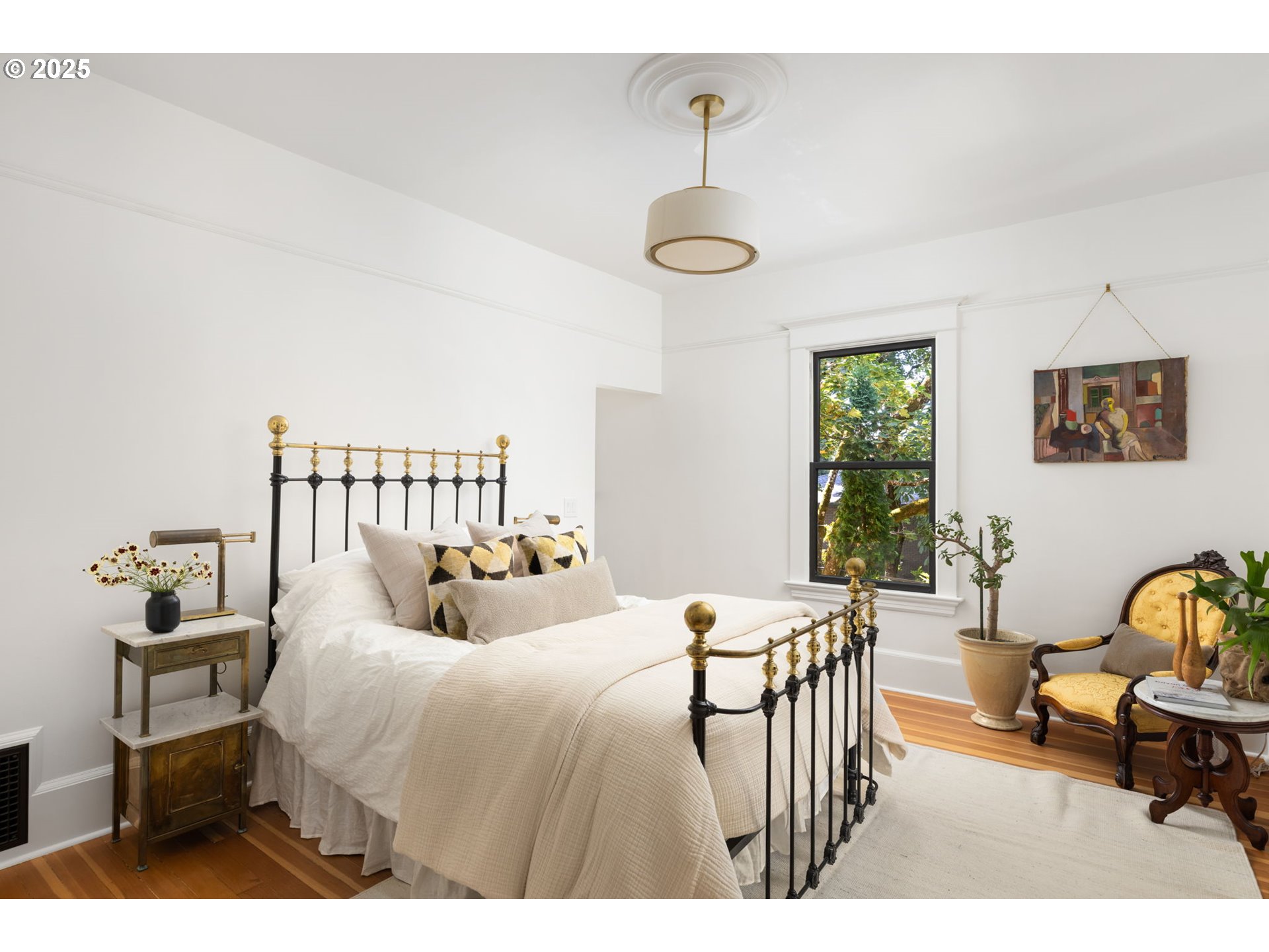 536 Southeast 17th Avenue Portland, OR 97214 - Photo 22 of 45