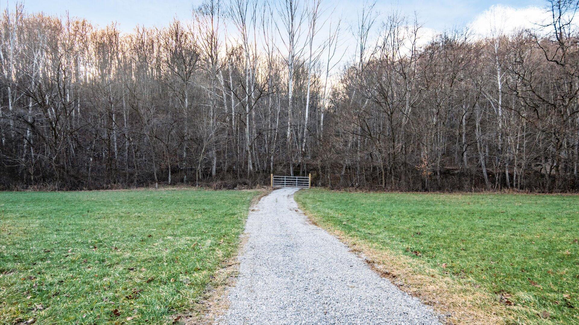 31201 Claypool Hollow Road McArthur, OH 45651 - Photo 13 of 89 067-z 31201 Claypool104