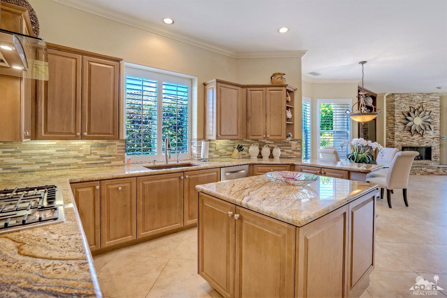 19 Abby Road Rancho Mirage, CA 92270 - Photo 14 of 38 Additional Photo
